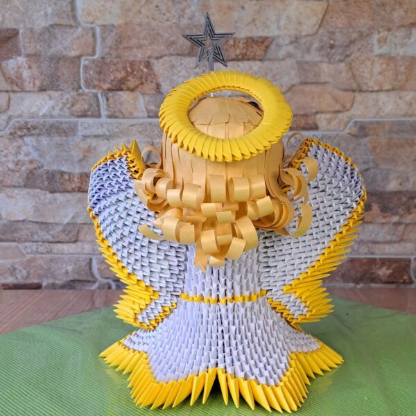 Engel - Faltkunst mit liebevollen Details