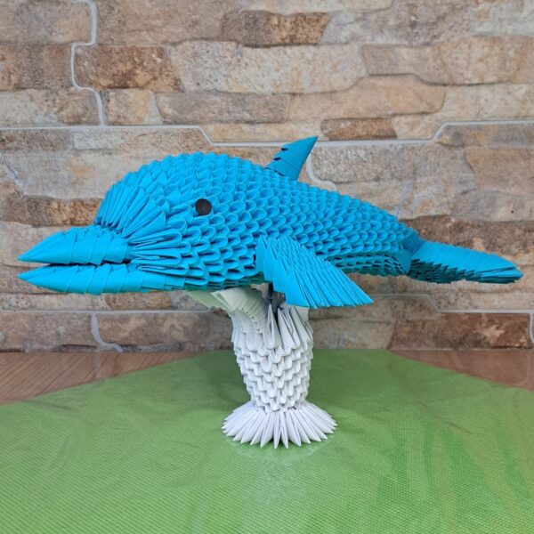 Delphin auf beweglichen Ständer