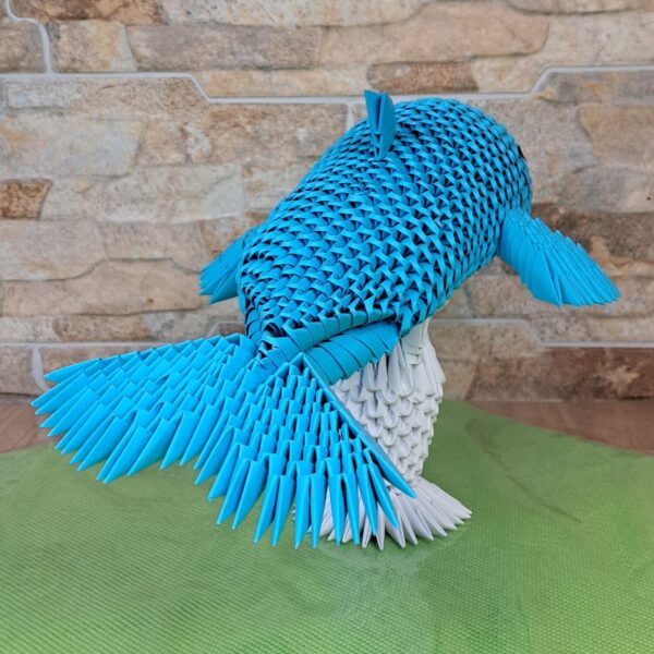 Delphin auf beweglichen Ständer