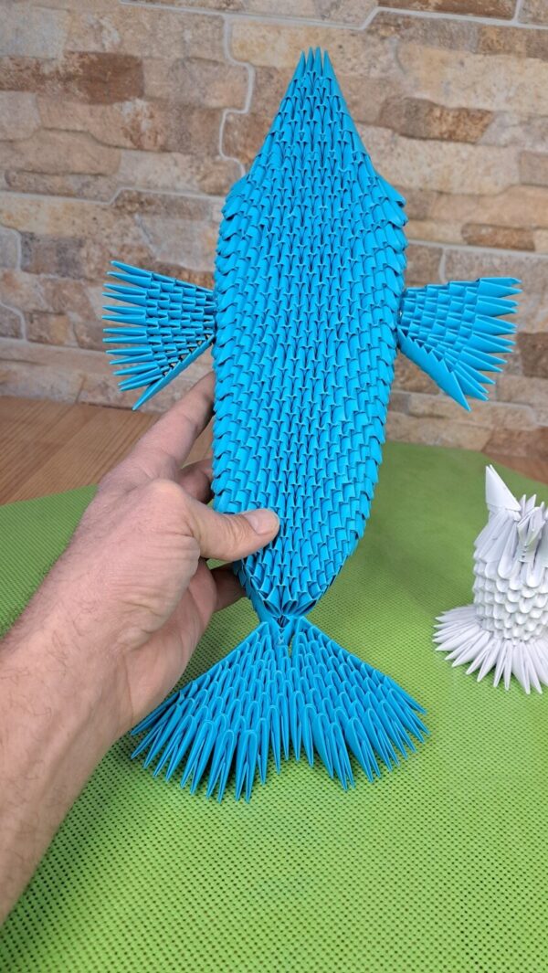 Delphin auf beweglichen Ständer