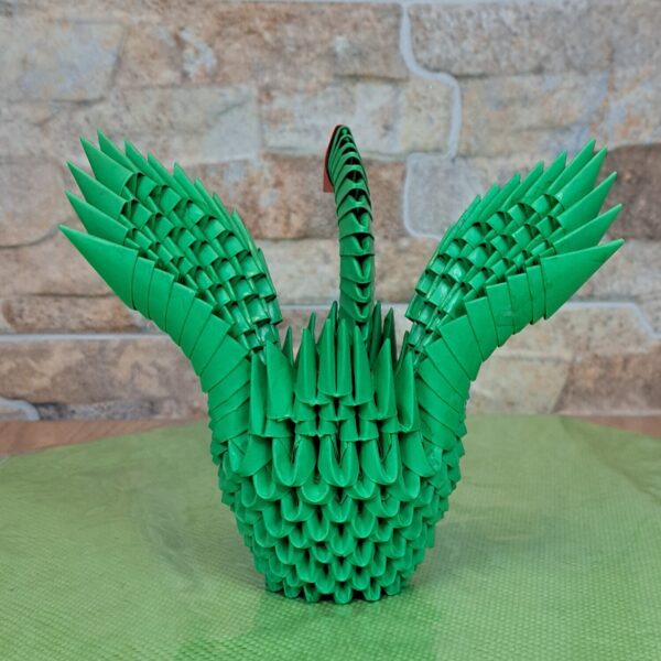 Schwan - gespreizte Flügel