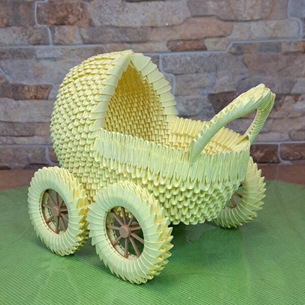 Kinderwagen / Puppenwagen - zauberhaftes Dekounikat