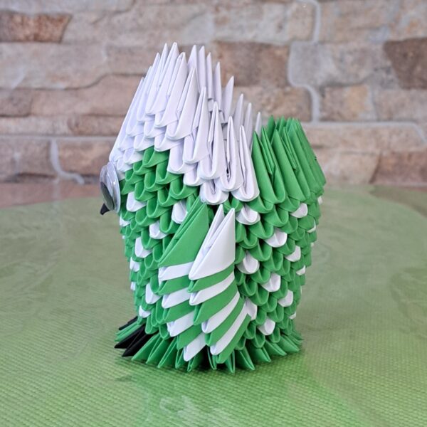 Eule - Stifthalter in den Farben Grün-Weiss