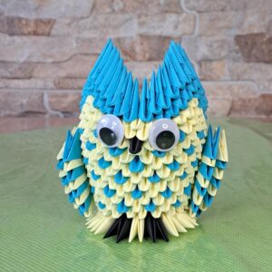 Eule - Stifthalter in den Farben Hellgelb-Blau – Bild 1