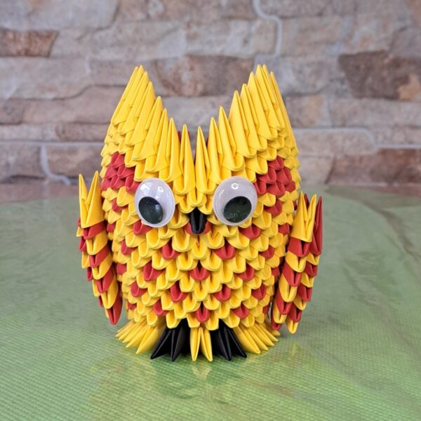 Eule - Stifthalter in den Farben Gelb-Rot