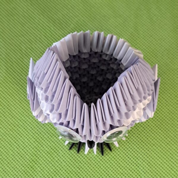 Eule - Stifthalter in den Farben Violet-Weiss