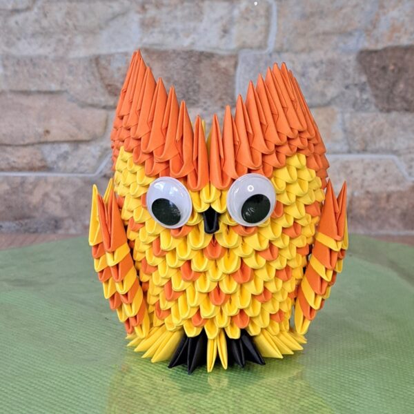 Eule - Stifthalter in den Farben Orange-Orange