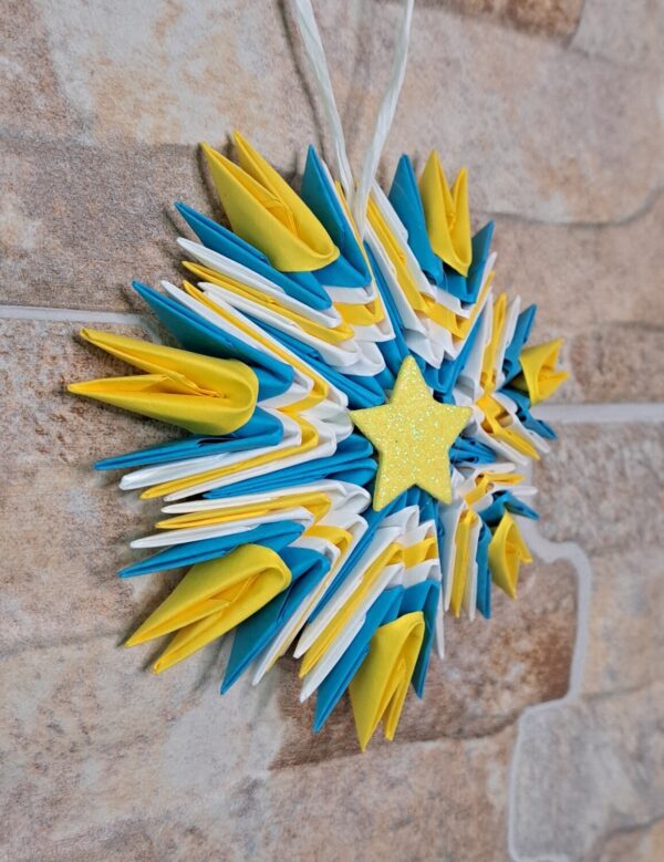 Stern - Für den Weihnachtsbaum in Blau, Weiß und Gelb