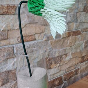 Fantasy Blume - Hellgrün - stilvolle, handgefertigte Dekoration – Bild 2