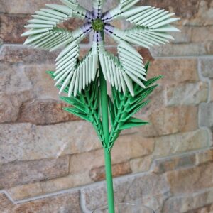 Fantasy Blume - Grün, Violet - sternförmigen Blütenblätter – Bild 1